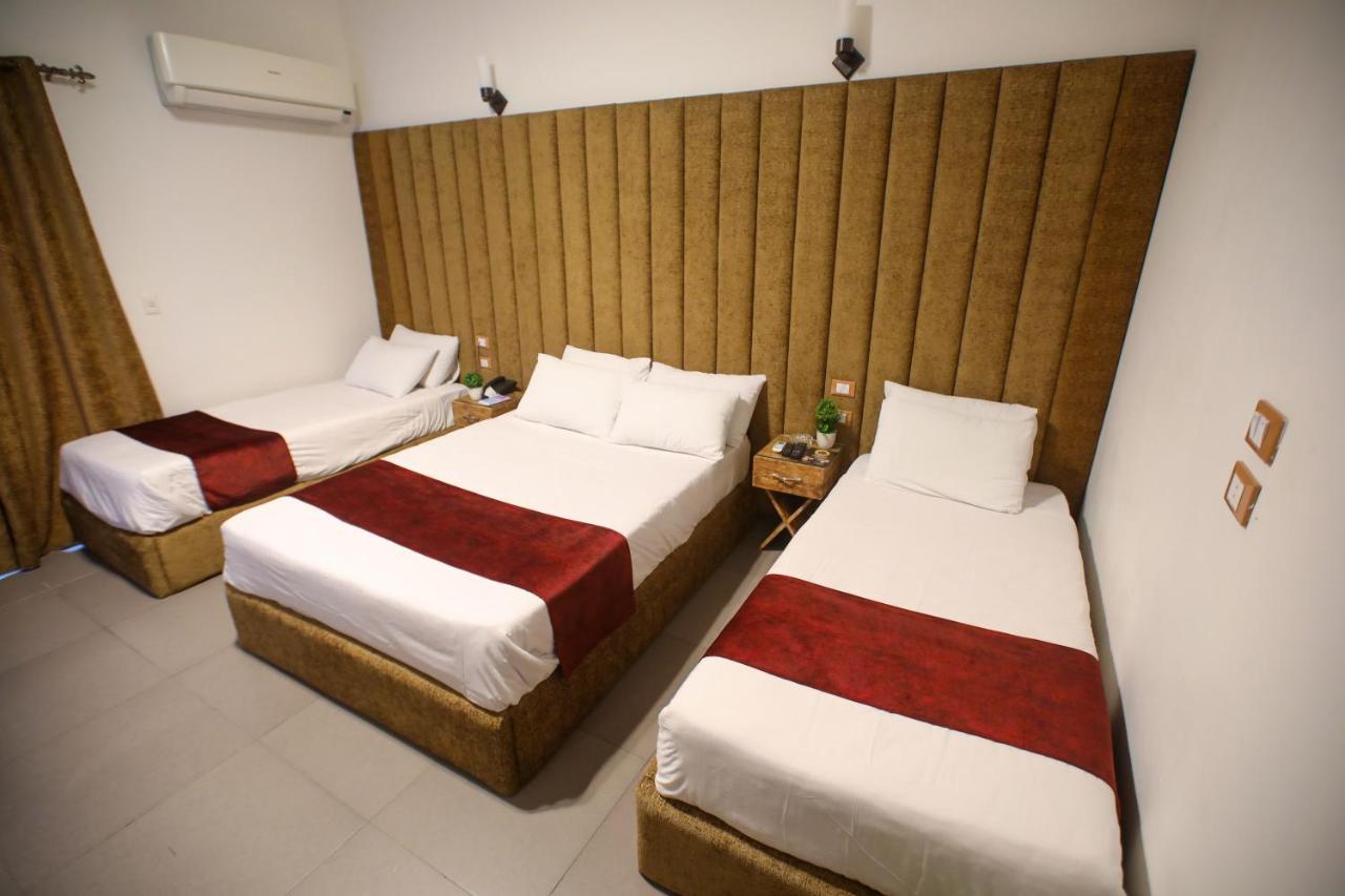 Valencia Ap Cairo Hotel Екстериор снимка