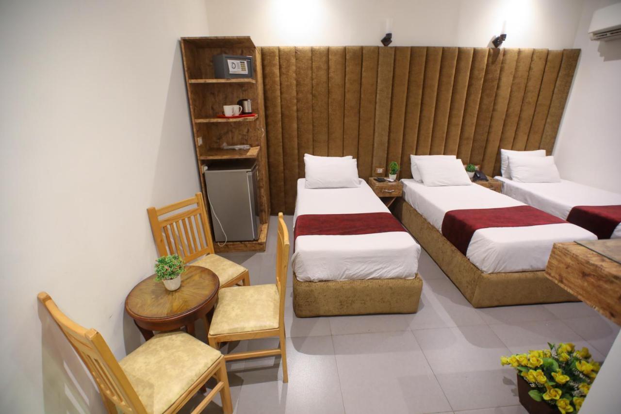 Valencia Ap Cairo Hotel Екстериор снимка